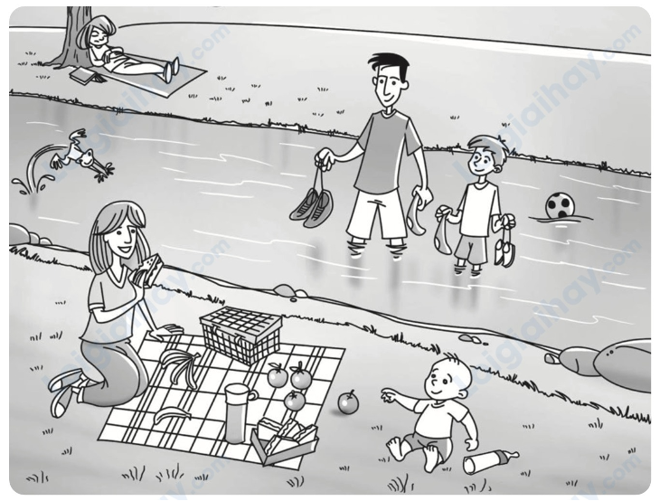 Đề thi học kì 1 Tiếng Anh 5 Family and Friends - Đề số 3 1 6