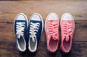 Image Example for pairs of shoes