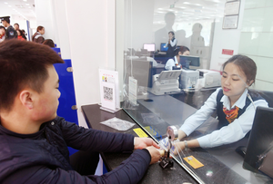 Image Example for bank clerk