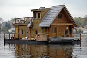 Image Example for houseboat