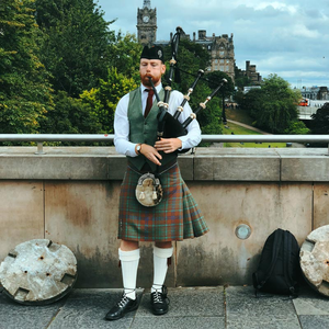 Image Example for Scottish kilt
