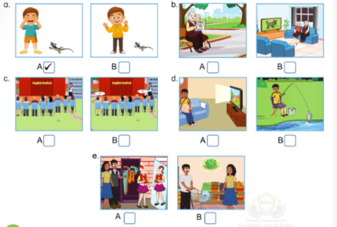 Unit 4. Spending time with family and friends - SBT Tiếng Anh 5 - Phonics Smart 1 1